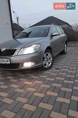 Універсал Skoda Octavia 2008 в Виноградові