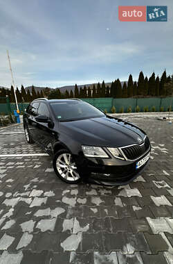Універсал Skoda Octavia 2017 в 