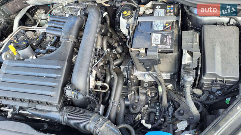 Лифтбек Skoda Octavia 2023 в Ивано-Франковске