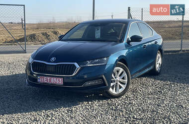 Лифтбек Skoda Octavia 2020 в Львове