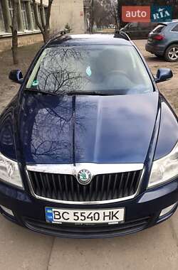 Універсал Skoda Octavia 2011 в Сокалі