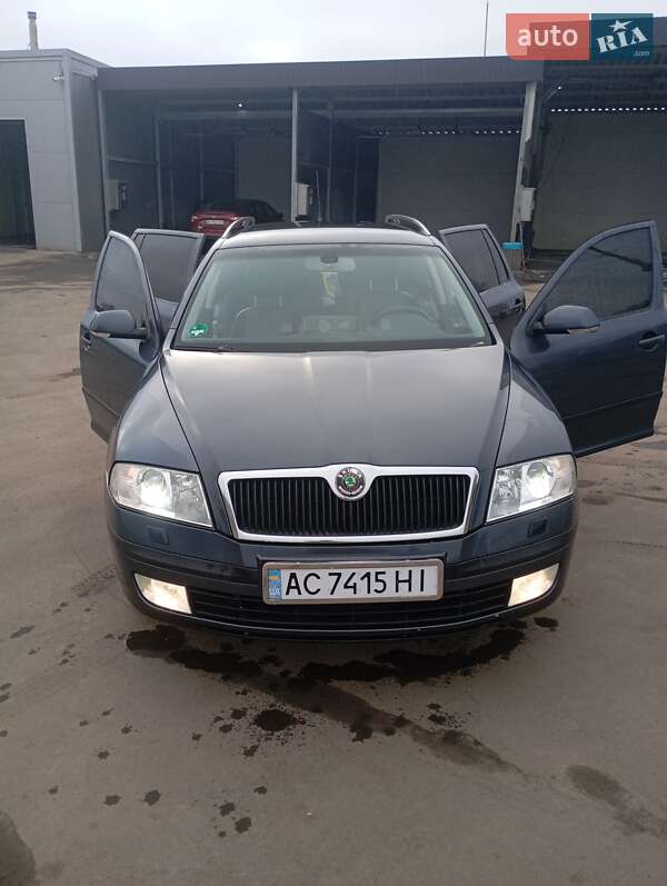 Универсал Skoda Octavia 2007 в Нововолынске