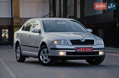 Ліфтбек Skoda Octavia 2008 в Сарнах