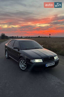 Ліфтбек Skoda Octavia 2002 в Слов'янську