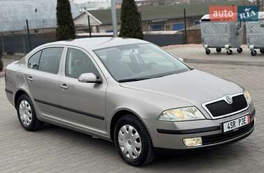 Ліфтбек Skoda Octavia 2006 в Вінниці