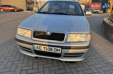 Ліфтбек Skoda Octavia 2009 в Дніпрі