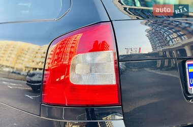 Универсал Skoda Octavia 2010 в 