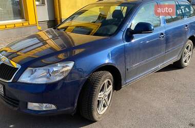 Універсал Skoda Octavia 2009 в Києві