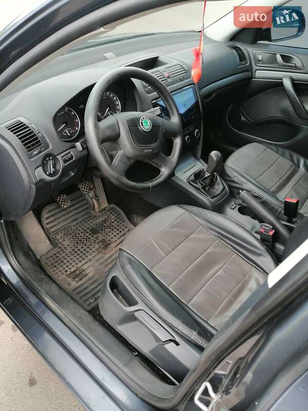 Універсал Skoda Octavia 2011 в Прилуках