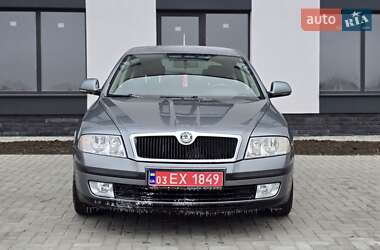 Ліфтбек Skoda Octavia 2012 в Рівному