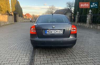 Лифтбек Skoda Octavia 2007 в Надворной