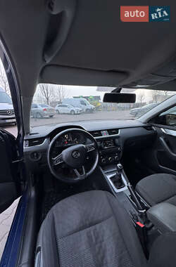 Лифтбек Skoda Octavia 2016 в 