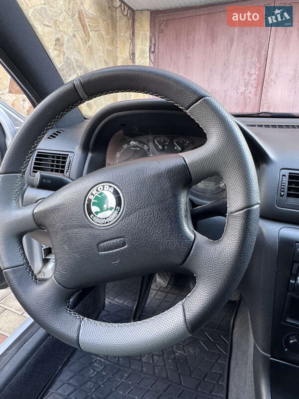 Ліфтбек Skoda Octavia 2002 в Житомирі фото 12 Ліфтбек Skoda Octavia 2002 в Житомирі