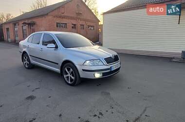 Лифтбек Skoda Octavia 2008 в Шполе