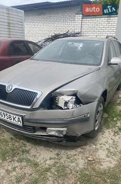 Універсал Skoda Octavia 2008 в Черкасах