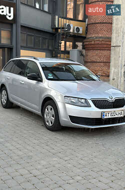 Универсал Skoda Octavia 2013 в Ивано-Франковске