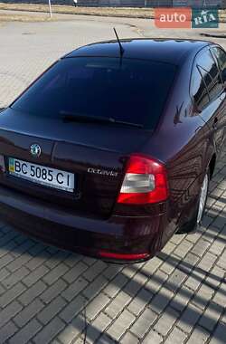 Лифтбек Skoda Octavia 2011 в Львове