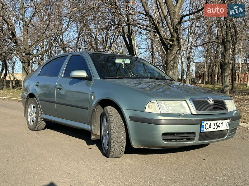 Лифтбек Skoda Octavia 2002 в Сахновщине фото 4 Лифтбек Skoda Octavia 2002 в Сахновщине