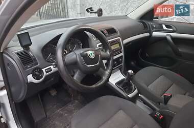 Лифтбек Skoda Octavia 2010 в 