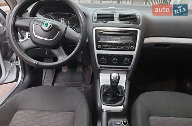 Лифтбек Skoda Octavia 2010 в 