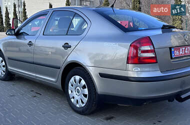 Лифтбек Skoda Octavia 2007 в Житомире