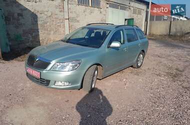 Універсал Skoda Octavia 2010 в Овручі