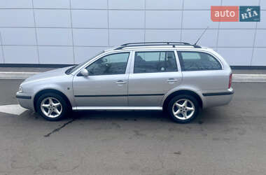 Універсал Skoda Octavia 2009 в Києві