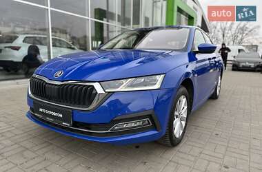 Лифтбек Skoda Octavia 2021 в Киеве