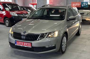 Универсал Skoda Octavia 2019 в Каменском