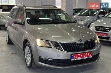 Универсал Skoda Octavia 2019 в Каменском