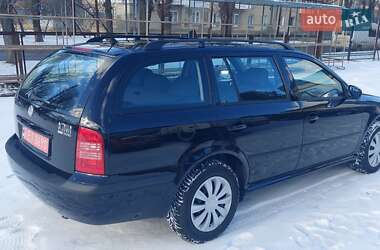 Універсал Skoda Octavia 2008 в Луцьку