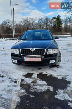 Универсал Skoda Octavia 2008 в Черкассах