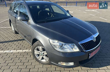 Универсал Skoda Octavia 2011 в 