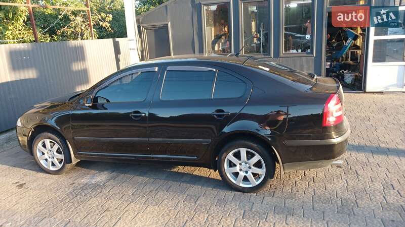 Ліфтбек Skoda Octavia 2008 в Львові