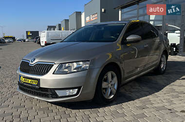 Лифтбек Skoda Octavia 2015 в Мукачево