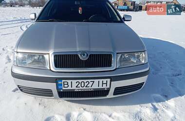 Лифтбек Skoda Octavia 2005 в 