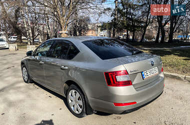 Лифтбек Skoda Octavia 2015 в 