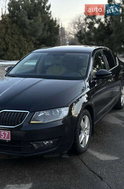 Лифтбек Skoda Octavia 2014 в Кропивницком