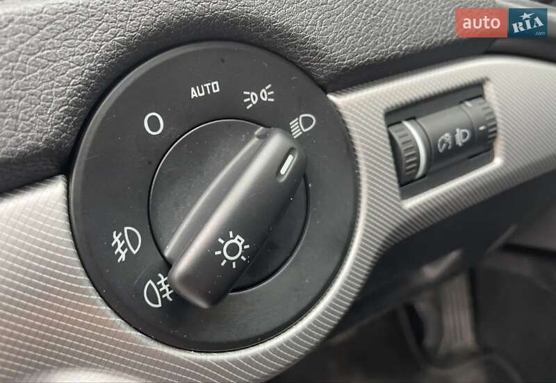 Універсал Skoda Octavia 2009 в Ніжині