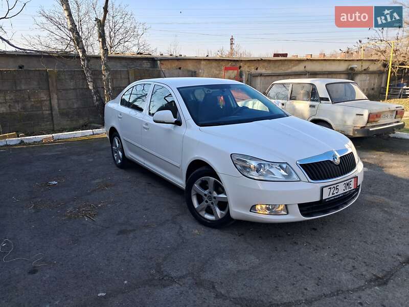 Лифтбек Skoda Octavia 2010 в Ужгороде