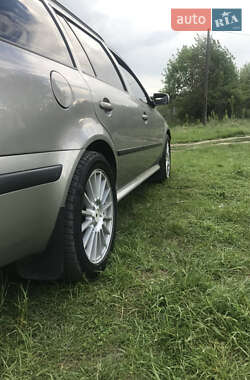 Універсал Skoda Octavia 2008 в 