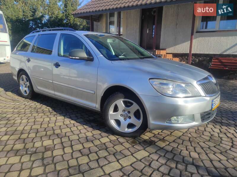 Універсал Skoda Octavia 2009 в Львові