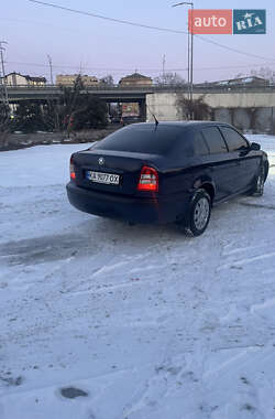 Лифтбек Skoda Octavia 2001 в Киеве