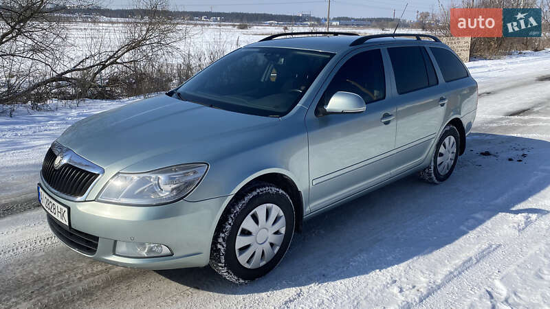 Універсал Skoda Octavia 2010 в Гостомелі