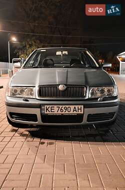 Лифтбек Skoda Octavia 2003 в Днепре