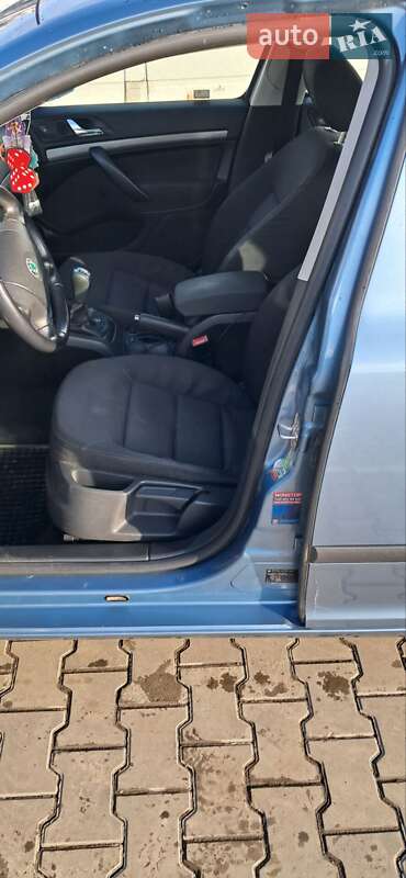 Ліфтбек Skoda Octavia 2008 в Радехові