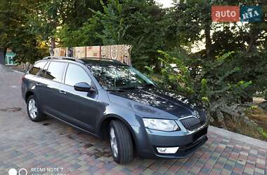 Универсал Skoda Octavia 2014 в Черкассах