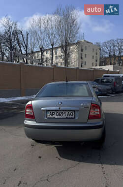 Лифтбек Skoda Octavia 2005 в Днепре