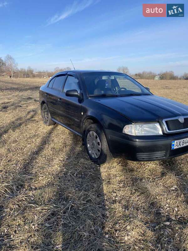 Лифтбек Skoda Octavia 2006 в Буске