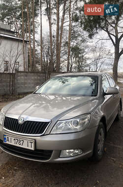 Лифтбек Skoda Octavia 2012 в 